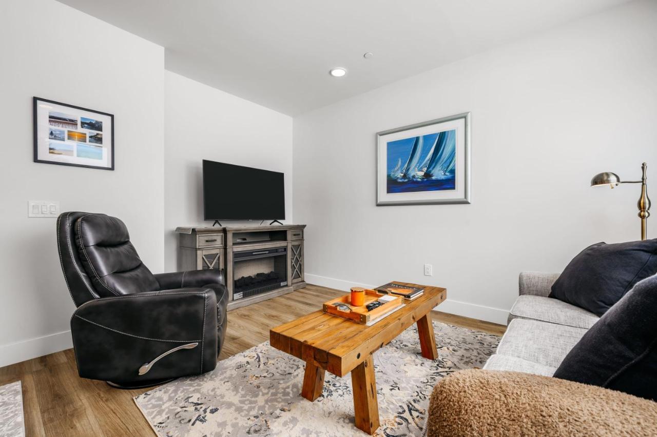 Cypress Parkside Condo Traverse City Buitenkant foto