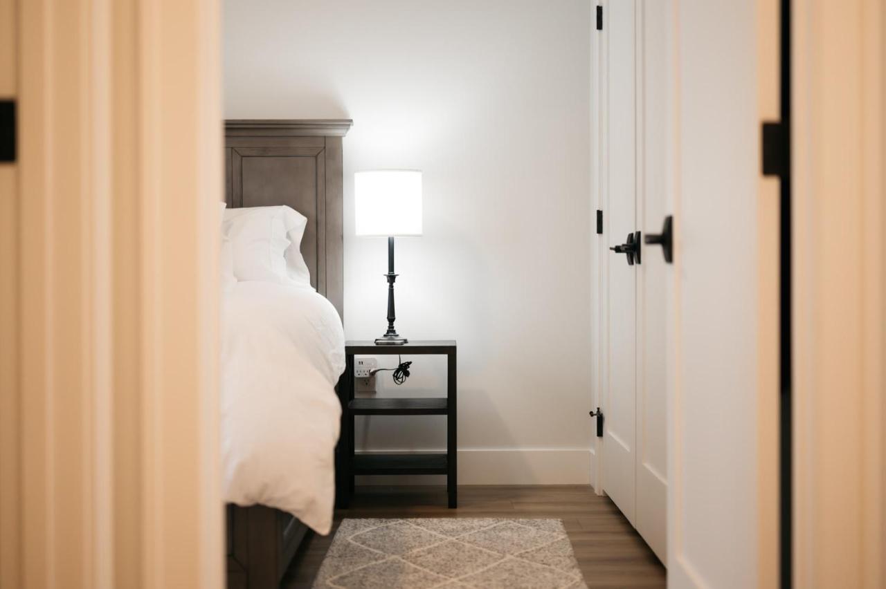 Cypress Parkside Condo Traverse City Buitenkant foto